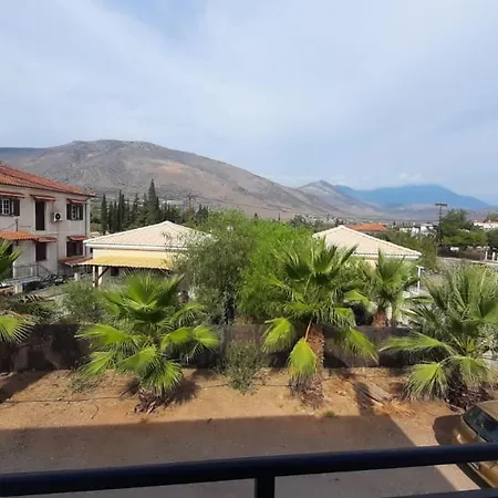 Delphi View! Villa Galaxidi Exterior photo